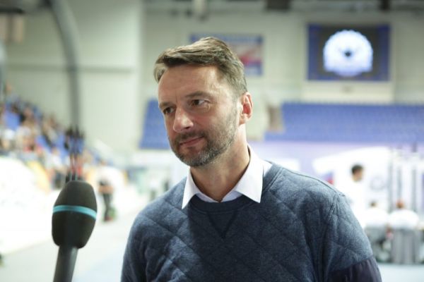 В четверг, 1 октября, в 16-00 гостем прямого эфира на Раменском радио станет глава Раменского г.о. Виктор Неволин.