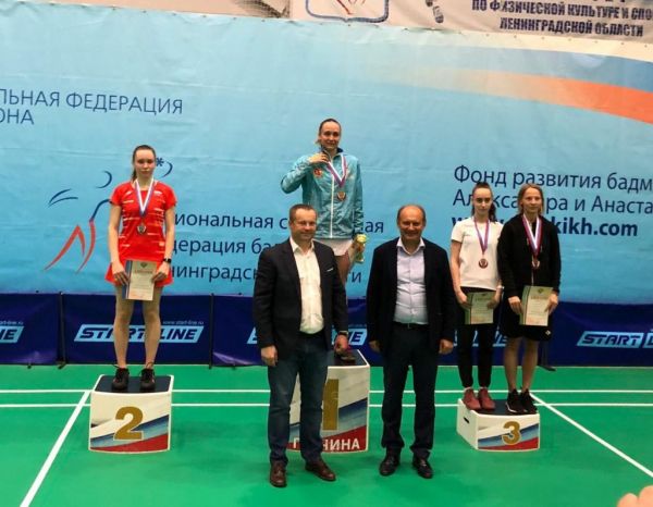 Анастасия Семенова из Раменского завоевала серебро на чемпионате России по бадминтону