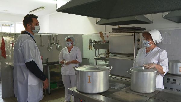 На днях глава Раменского г.о Виктор Неволин посетил детский сад № 73.