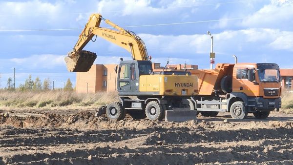 Начались подготовительные работы под строительство нового спортивного объекта.