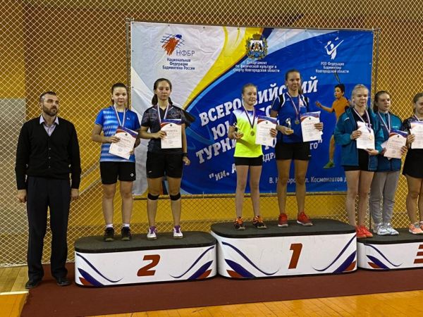 Раменские бадминтонистки привезли медали с турнира имени Александра Невского