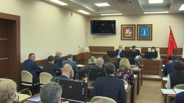 Повестка дня на заседании Совета Депутатов включила в себя несколько тем.