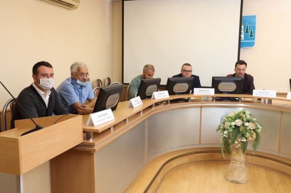 Состоялась встреча для координации действий ведомств для устранения незаконного карьера возле деревни Софьино