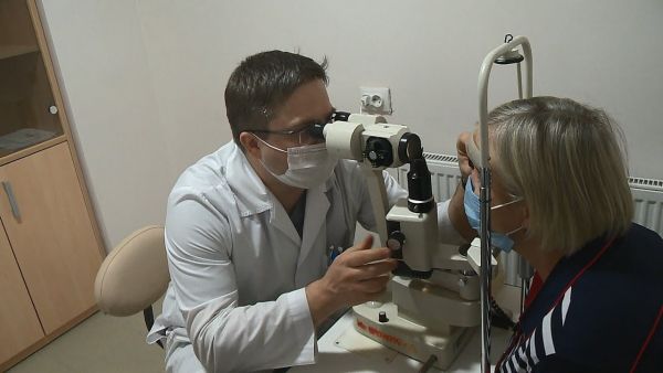 В Раменскую ЦРБ поступила женщина с жалобами на ухудшение зрения.