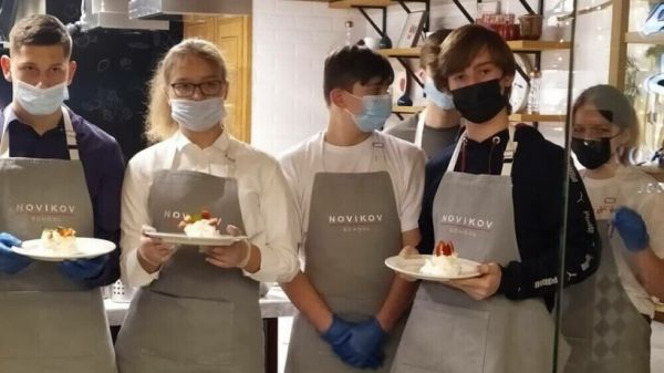 Воспитанник Быковского центра Раменского г.о. содействия семье и детям принял участие в кулинарном мастер-классе