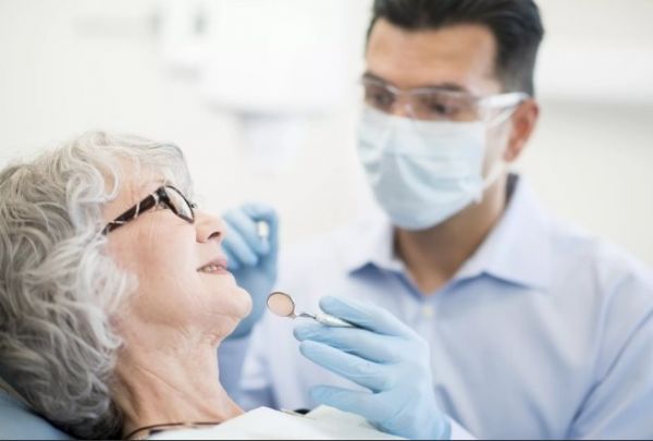 Информация о мере социальной поддержки по бесплатному зубопротезированию для региональных льготников.