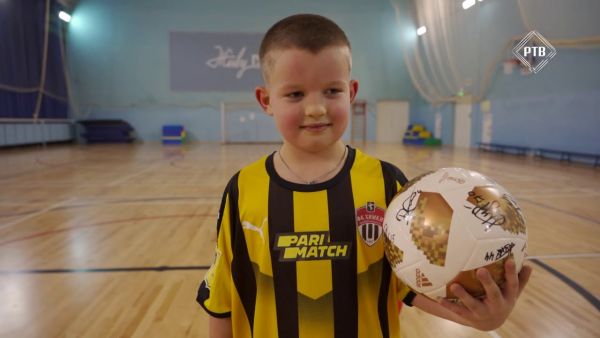 Боря — самый младший в семье Печенко.