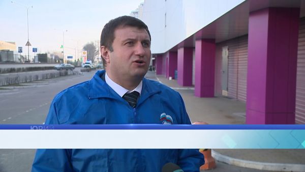 И снова мы говорим о врачах. Они по-прежнему в авангарде в борьбе против коронавирусной инфекции.