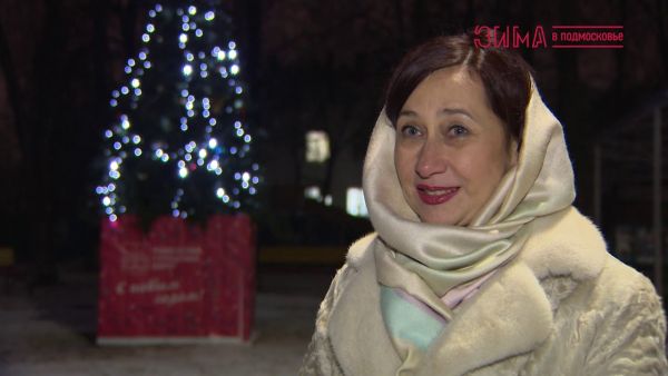 В этом году, в поселке Быково украсили шесть новогодних елей.