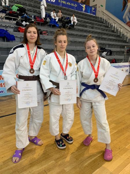 Раменские спортсменки стали победителями первенства Московской области по дзюдо!