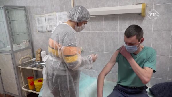 Массовая вакцинация от Covid 19 в Раменском городском округе продолжается.