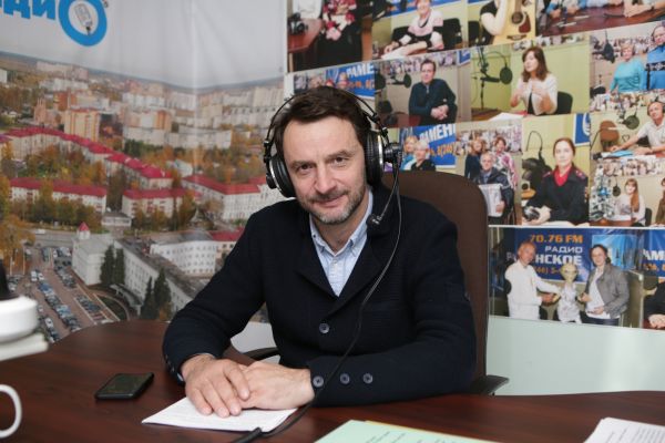 Глава Раменского г.о Виктор Неволин станет гостем прямого эфира на Раменском радио.
