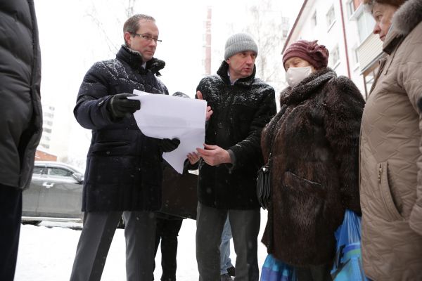 Благоустройство дворовой территории возобновляется на ул. Гурьева.