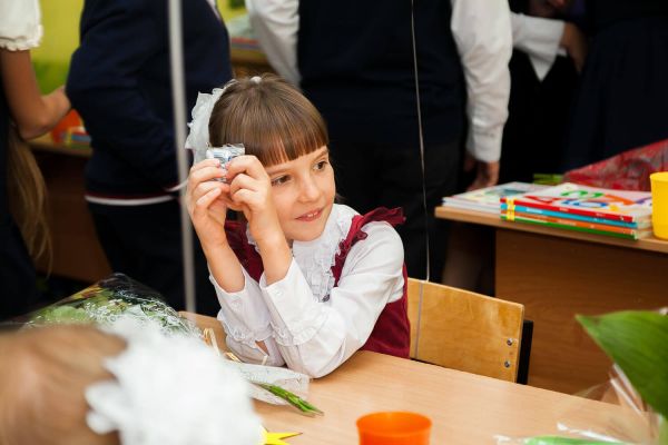 Выплата на приобретение одежды обучающихся детей из многодетных семей