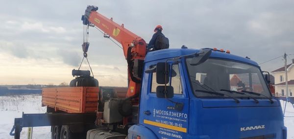 АО «Мособлэнерго» установило дополнительную подстанцию для села Речицы