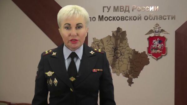 Найденные в багажнике авто наркотики вывели полицию на наркоплантацию в Подмосковье.