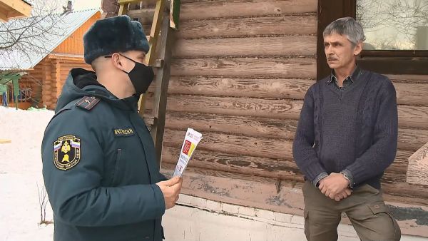 По статистике в зимнее время года пожаров случается больше, нежели в теплое время.