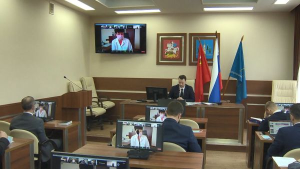 В понедельник, 22 марта  глава округа провел оперативное совещание в Администрации.