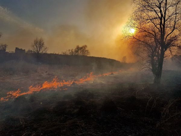 Уважаемые жители, будьте осторожны при разведении огня на открытом воздухе!