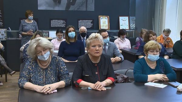 О необходимости и важности вакцинации рассказали педагогам в Кратовской школе №28.