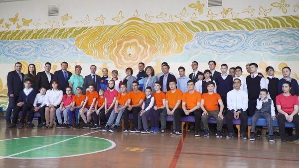 В рамках рабочего визита Роман Терюшков посетил Раменский комбинат хлебопродуктов им В.Я. Печенова.