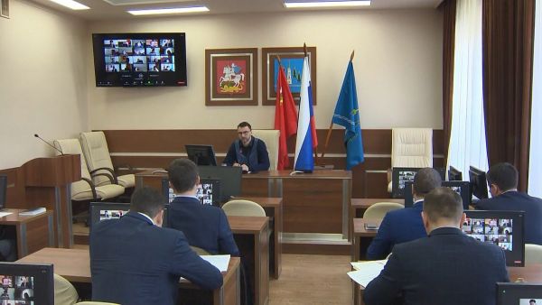 Виктор Неволин провел собрание, где подвели итог отчетов директоров ТУ.