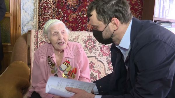 Накануне Великого Дня Победы поздравления получала Раиса Никаноровна Скворцова.