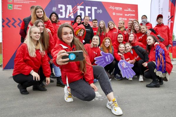 Роман Терюшков дал старт забегу в Бронницах