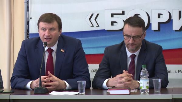 После отчета Виктора Неволина прошло заседание Совета депутатов Раменского городского округа.