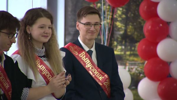 Последний звонок прозвенел в 15-ой школе ТУ «Быково».