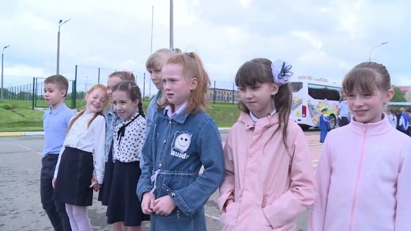 В рамках акции «Безопасная мобильность» сотрудники Госавтоинспекции провели беседу с ребятами.