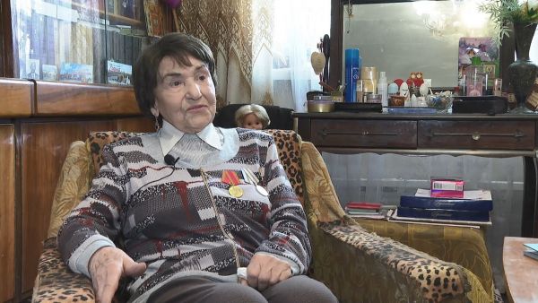 Зоя Ивановна – ветеран Великой Отечественной войны, труженик тыла, имеет звание «ветеран труда».