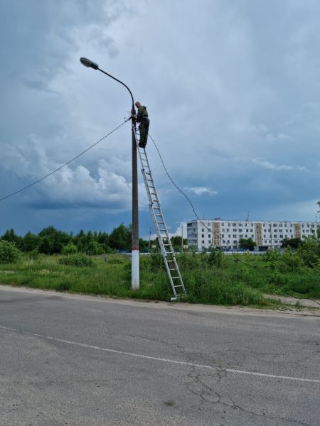 В МКУ «ТУ Новохаритоновское» начаты работы по обустройству дополнительного уличного освещения.