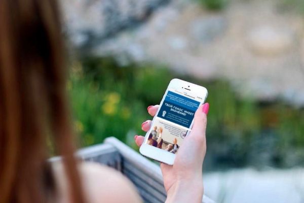 На сайте тырешаешьжкх.рф жители Подмосковья продолжают оценивать работу управляющих организаций.