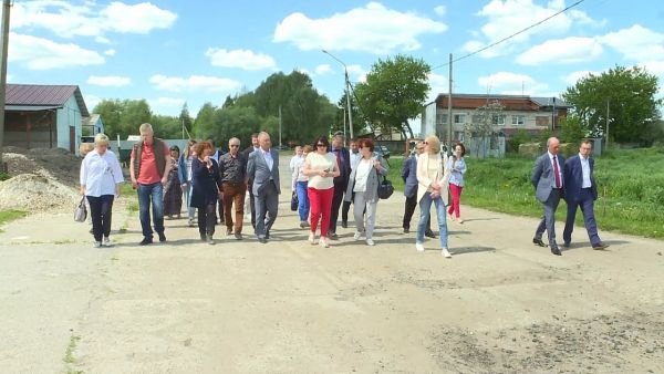 Депутаты Совета депутатов Раменского городского округа посетили ферму «Веселая корова».