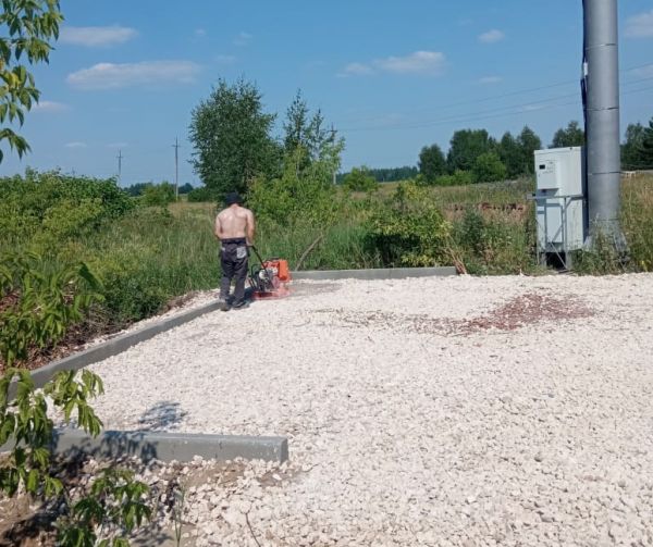 В МКУ «ТУ Новохаритоновское» Раменского г.о. начаты работы по обустройству контейнерных площадок.