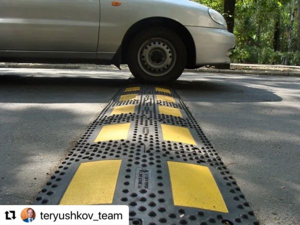 «Лежачий полицейский» в деревне Бритово Раменского г.о. убрали по просьбам местных жителей.