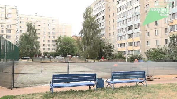 На улице Приборостроителей 2, например, специально для жителей установят площадку для воркаута.