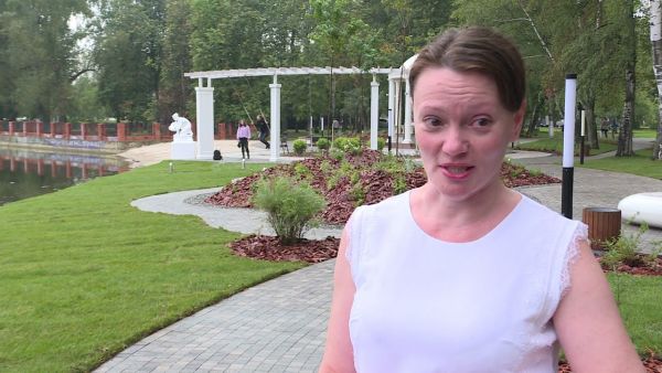 «Райский сад» — Так назвали жители береговою территорию возле озера Пионер