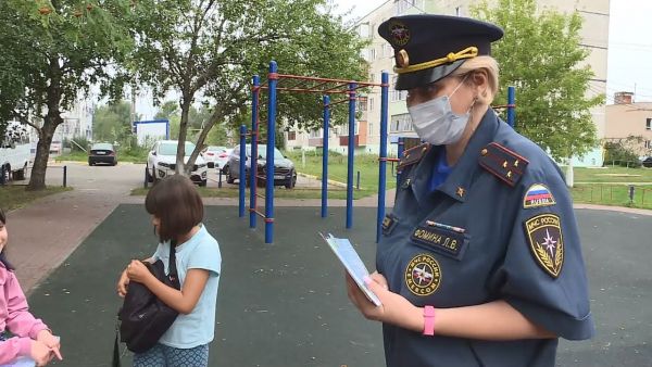 В территориальном управлении «Новохаритоновское» состоялся профилактический рейд Безопасное детство.