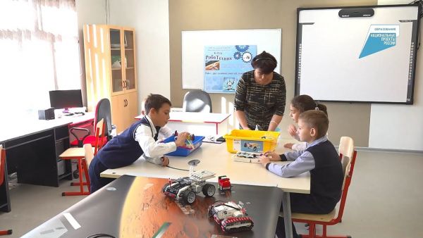 29 сентября в Кузяевской школе состоялось открытие центра образования «Точка роста».