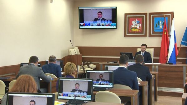 Еженедельная ВКС Губернатора с главами.