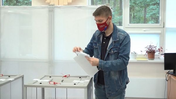 Молодежь Раменского г.о. принимает активное участие в голосовании.