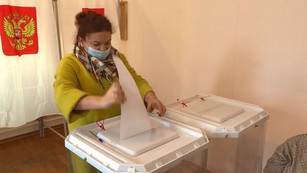 Участковые избирательные комиссии работают и в больницах.