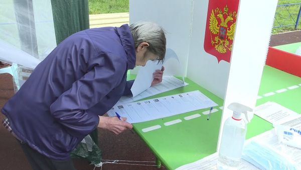 Жители села Михеево смогли проголосовать в непосредственной близости от своих домов.