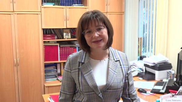 Начальник управления социальной защиты населения Елена Костина поздравила раменчан с Днем пожилого человека.