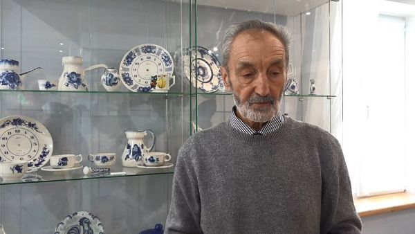 Заур Павлович Петросян очень уважаемый человек в Гжели.