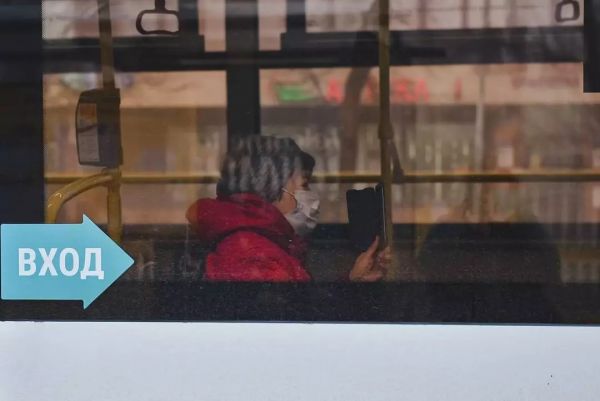 С 8 ноября в Подмосковье приостановливается действие социальных транспортных карт для жителей старше 60 лет.