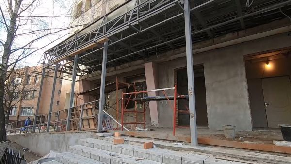 Глава Раменского г.о. Виктор Неволин посетил поликлинику Раменской областной больницы.