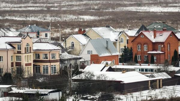 Более 1900 многодетных семей получили земельные участки в Подмосковье в 2021 г
